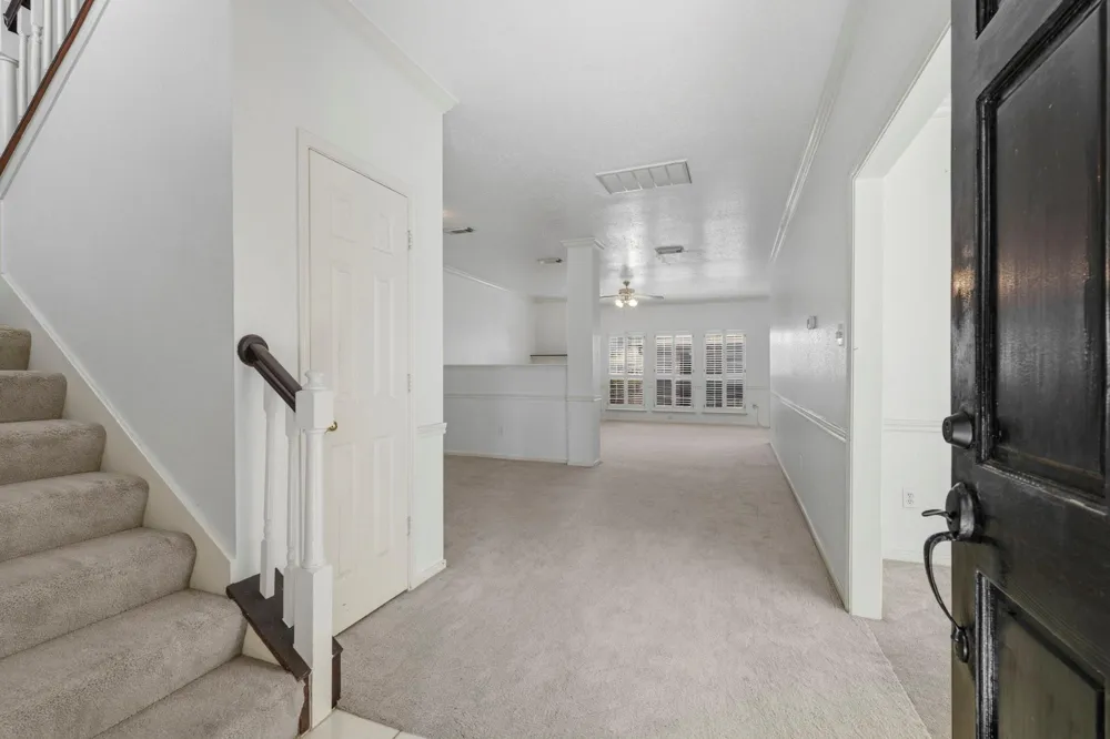 1321 El Camino Village Drive Webster, TX 77058