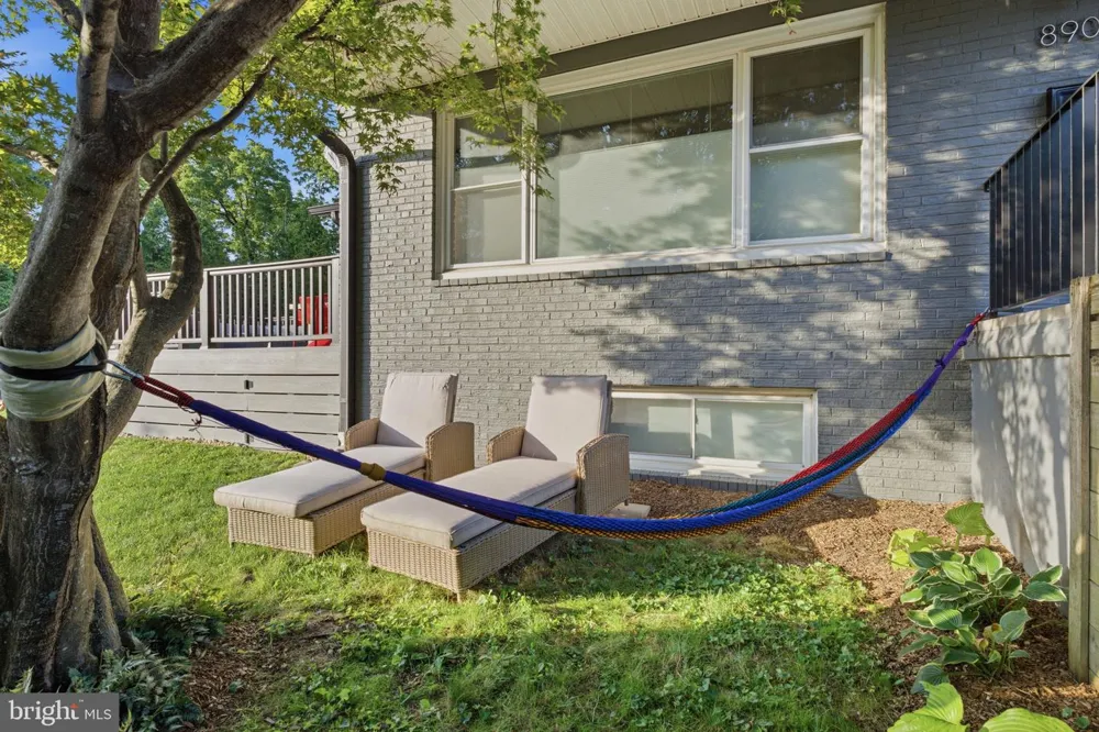 8901 1ST AVENUE Silver Spring, MD 20910