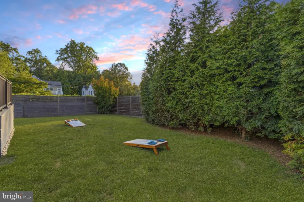 8901 1ST AVENUE Silver Spring, MD 20910