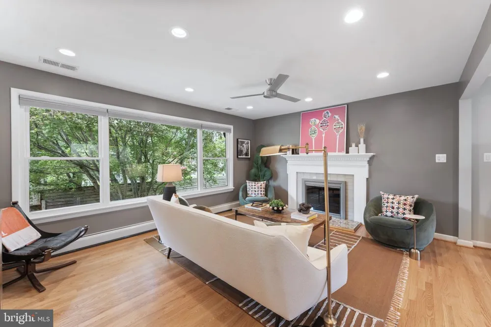 8901 1ST AVENUE Silver Spring, MD 20910