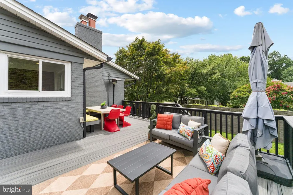 8901 1ST AVENUE Silver Spring, MD 20910