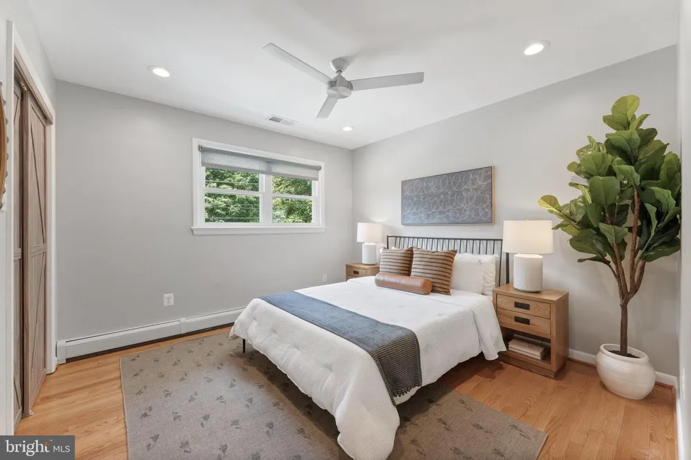 8901 1ST AVENUE Silver Spring, MD 20910