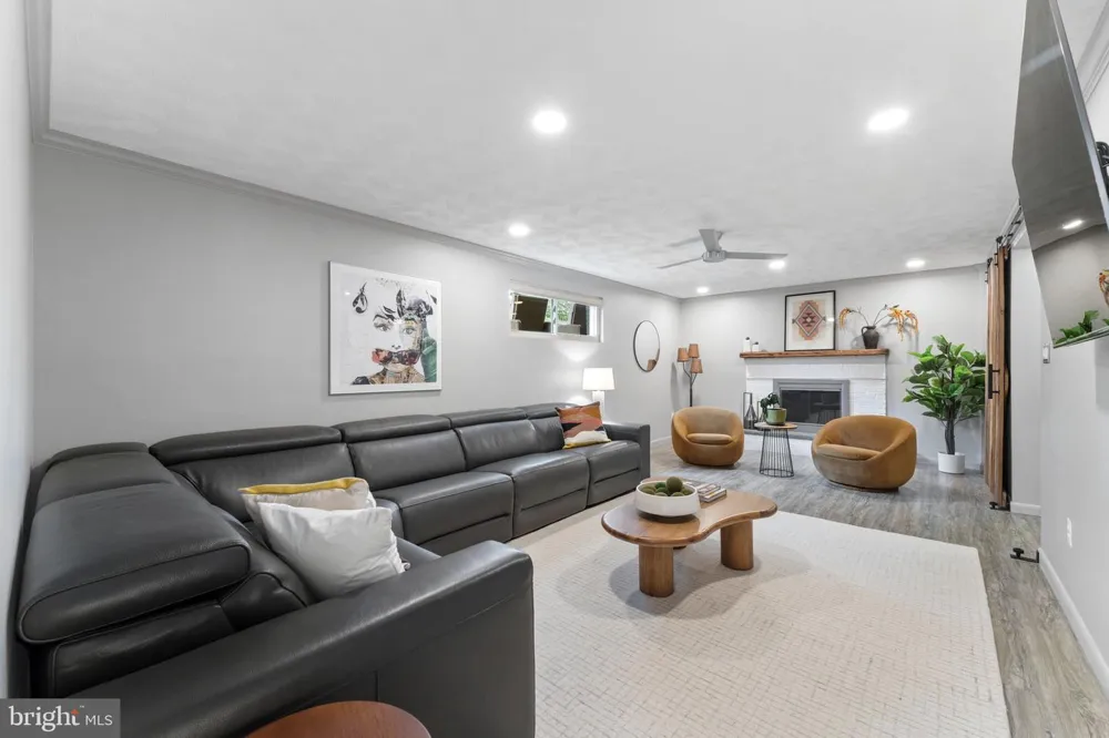 8901 1ST AVENUE Silver Spring, MD 20910