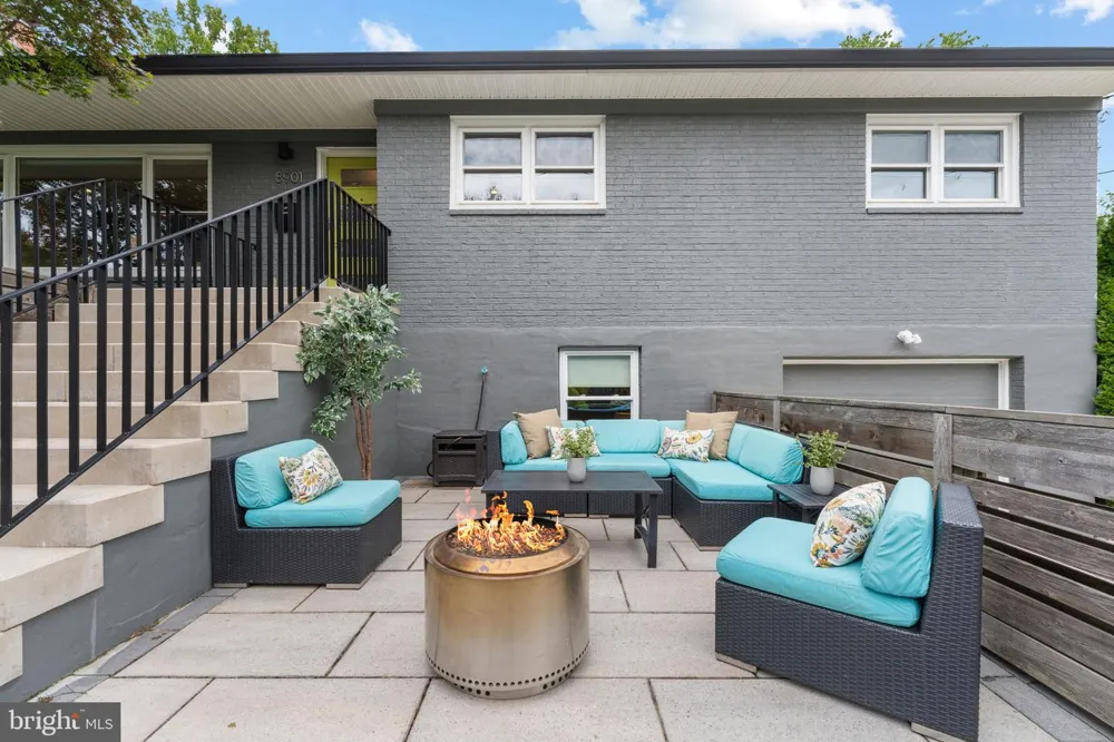 8901 1ST AVENUE Silver Spring, MD 20910