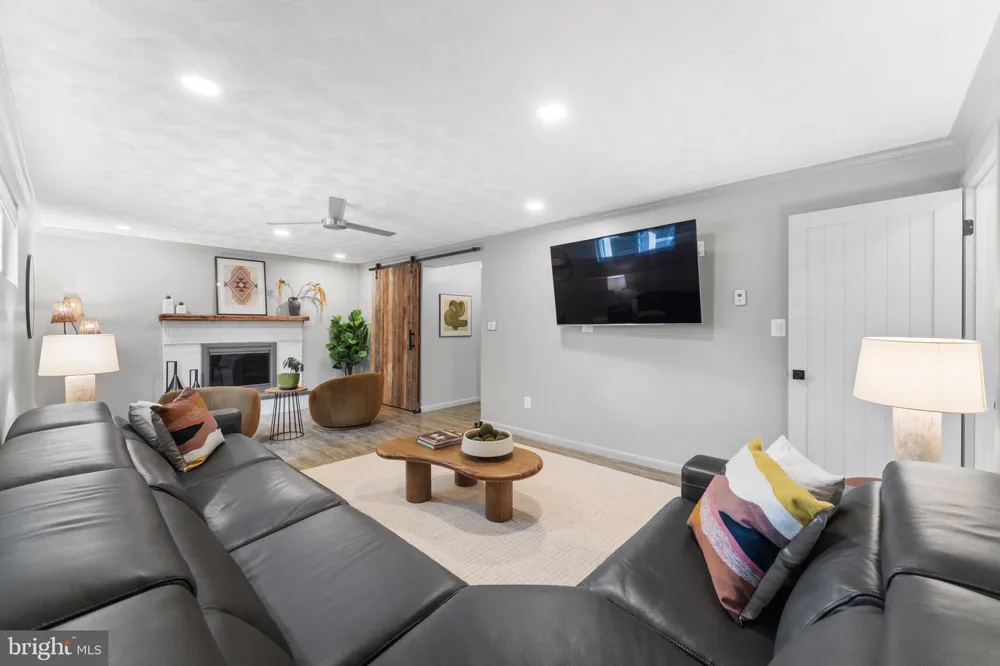 8901 1ST AVENUE Silver Spring, MD 20910