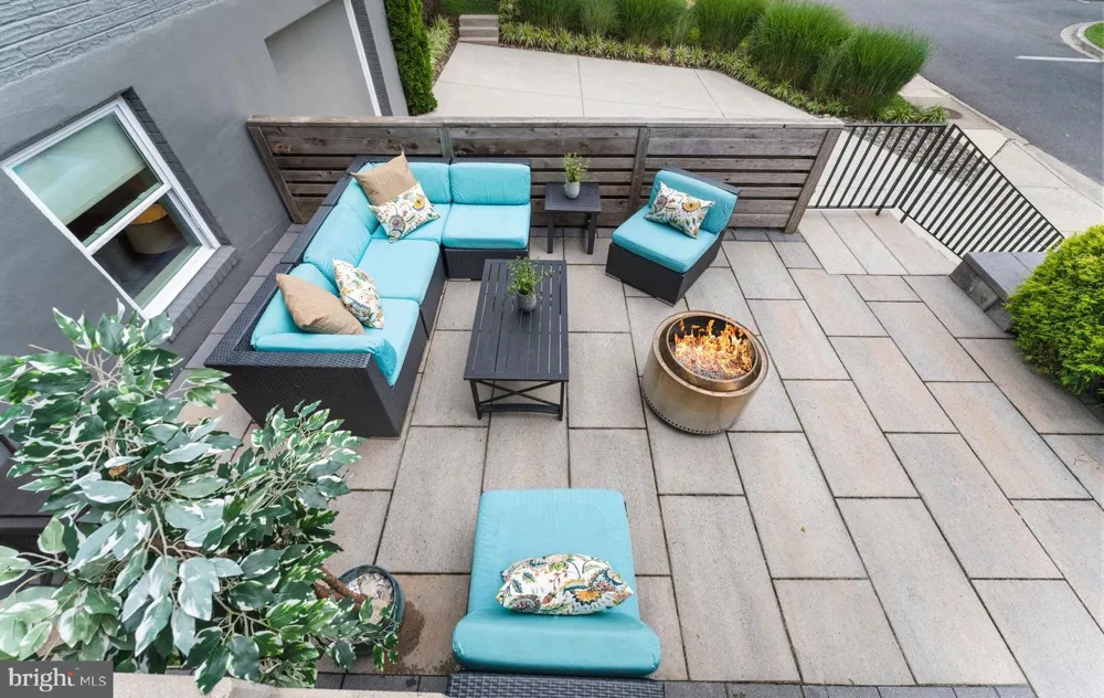 8901 1ST AVENUE Silver Spring, MD 20910