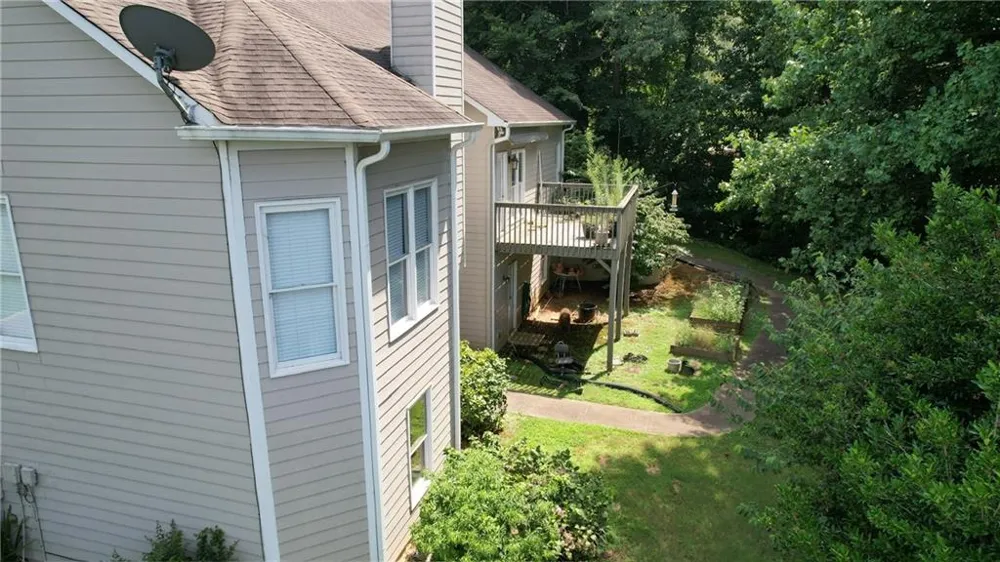 9235 Waterside Drive Ball Ground, GA 30107