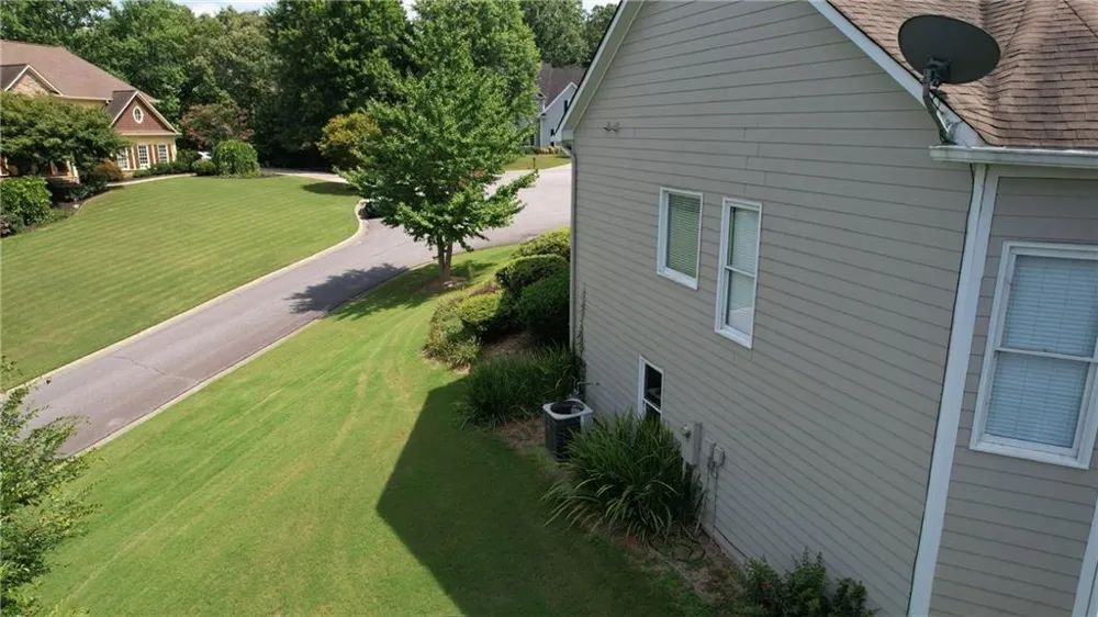 9235 Waterside Drive Ball Ground, GA 30107