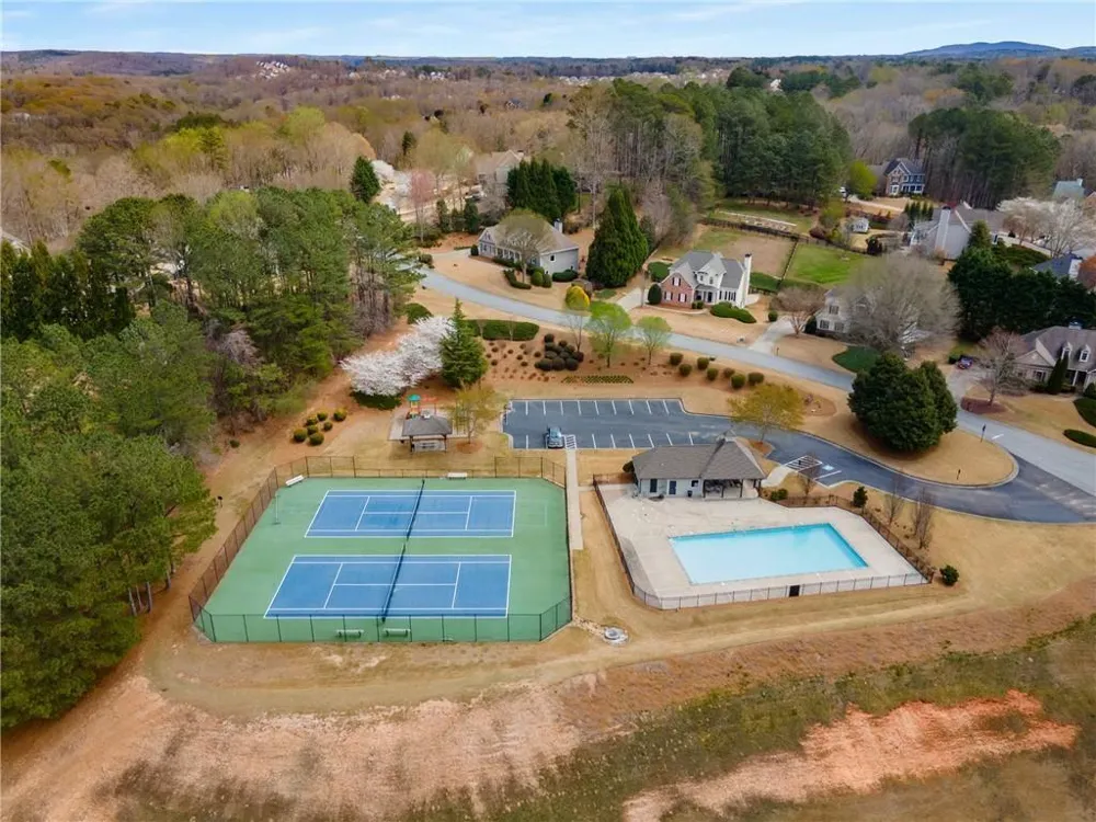 9235 Waterside Drive Ball Ground, GA 30107