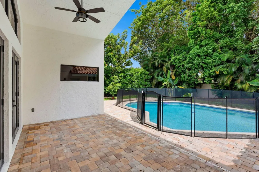 2302 NW 66th Drive Boca Raton, FL 33496