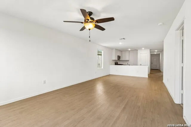 212 COWBOY RDG Pleasanton, TX 78064