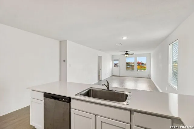 212 COWBOY RDG Pleasanton, TX 78064