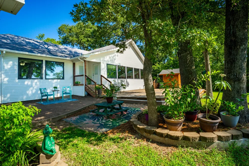 535 FM2681 Mexia, TX 76667