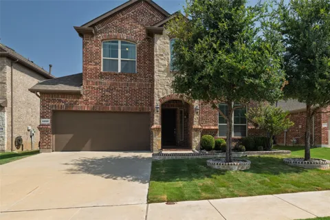 4008 Knollbrook Lane