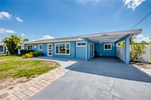 4312 S Pacific Circle