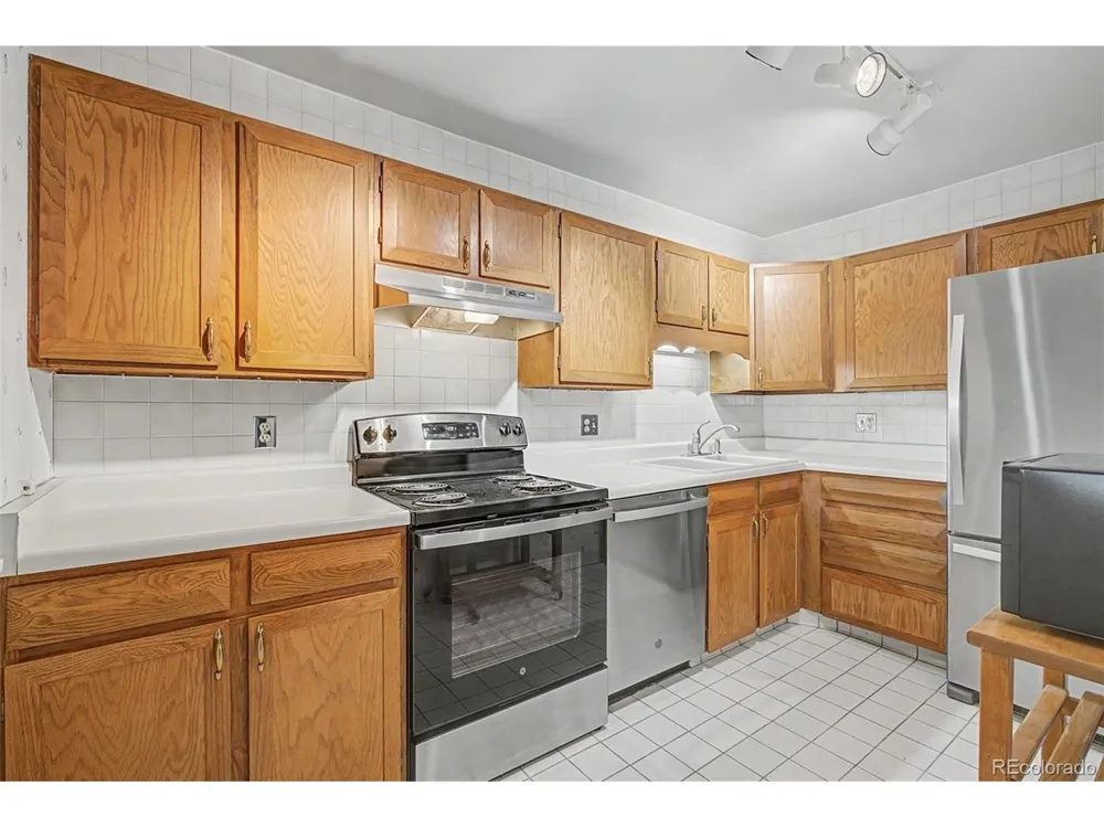 13635 E Bates Avenue #403 Aurora, CO 80014