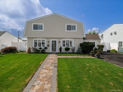 18 Old Farm Road