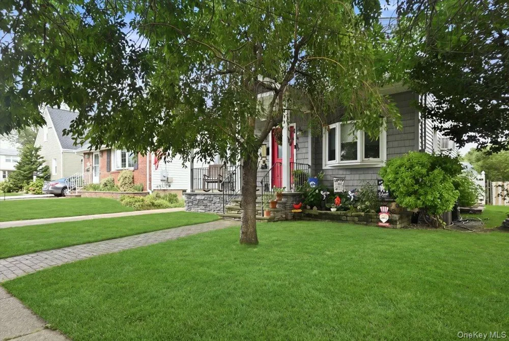 710 Premier Boulevard New Hyde Park, NY 11040