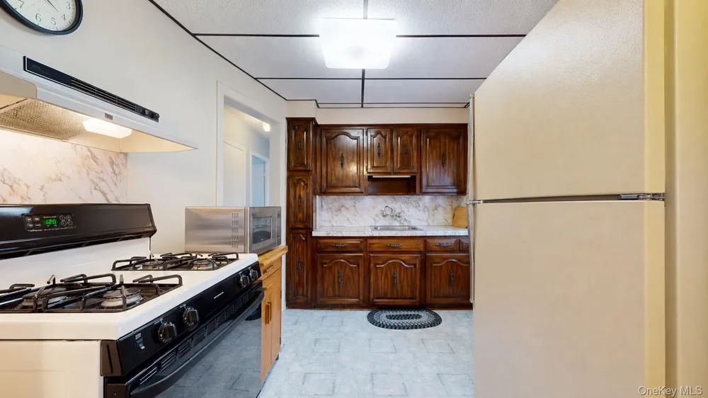 48-40 186th Street Fresh Meadows, NY 11365