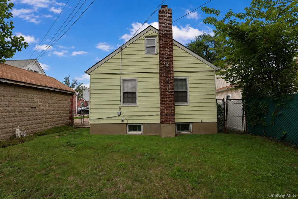 48-40 186th Street Fresh Meadows, NY 11365