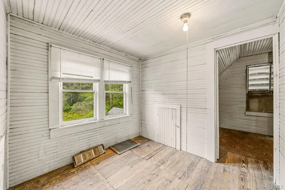 8 Norris Drive Swan Lake, NY 12783
