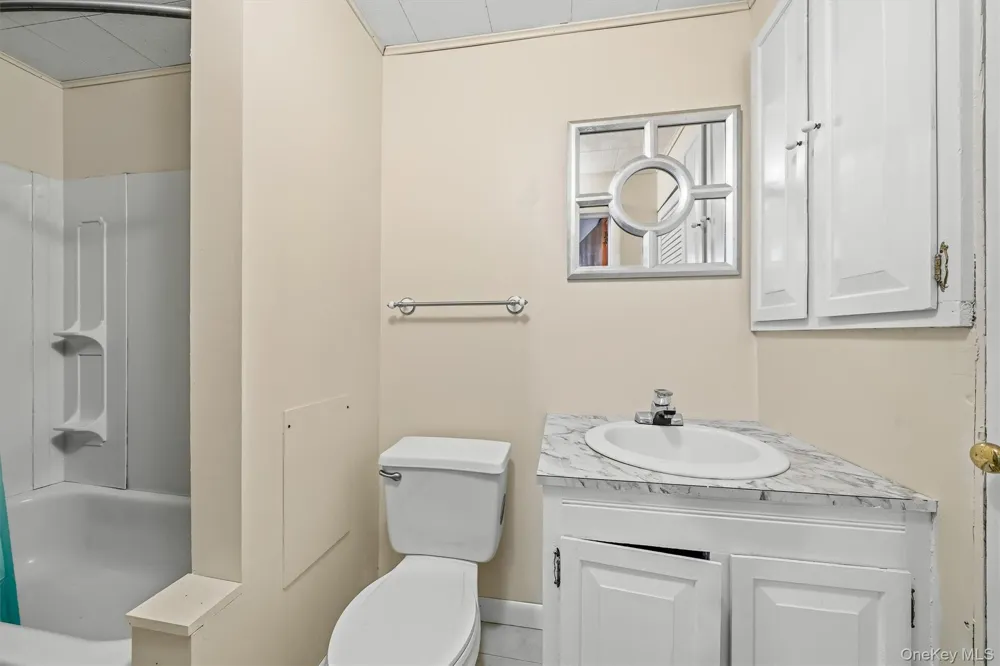 8 Norris Drive Swan Lake, NY 12783