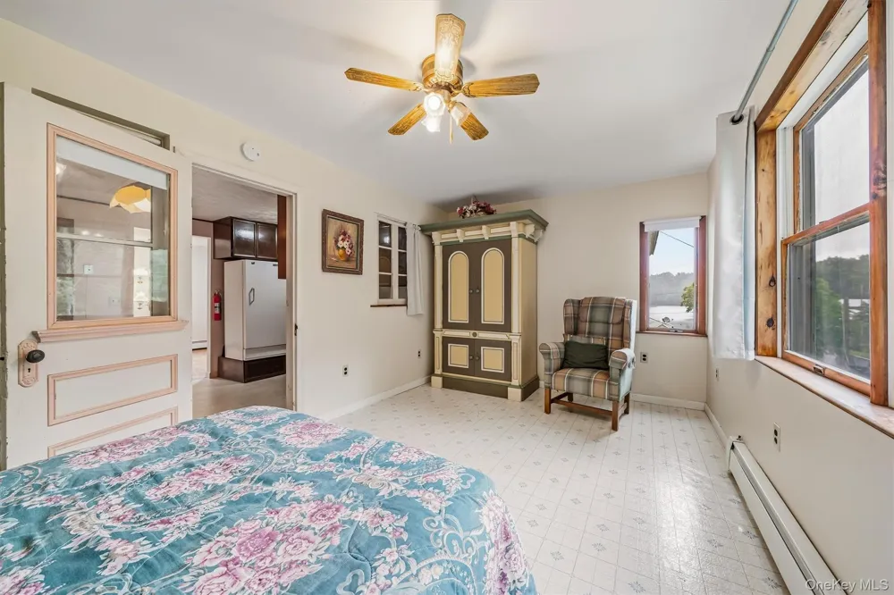 8 Norris Drive Swan Lake, NY 12783