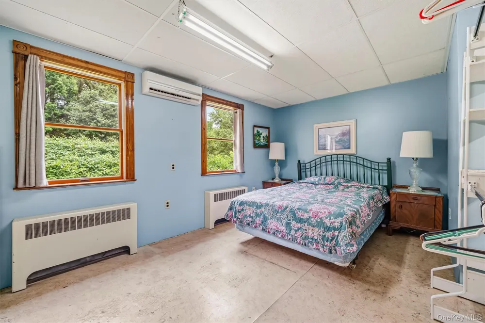 8 Norris Drive Swan Lake, NY 12783