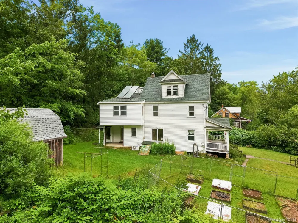 8 Norris Drive Swan Lake, NY 12783