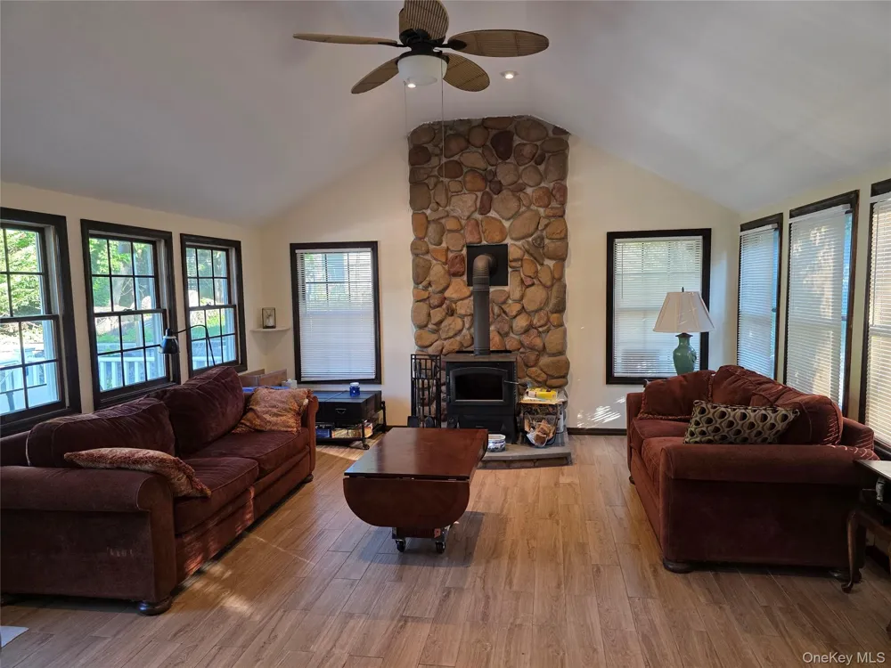 51 Aloma Road Rocky Point, NY 11778