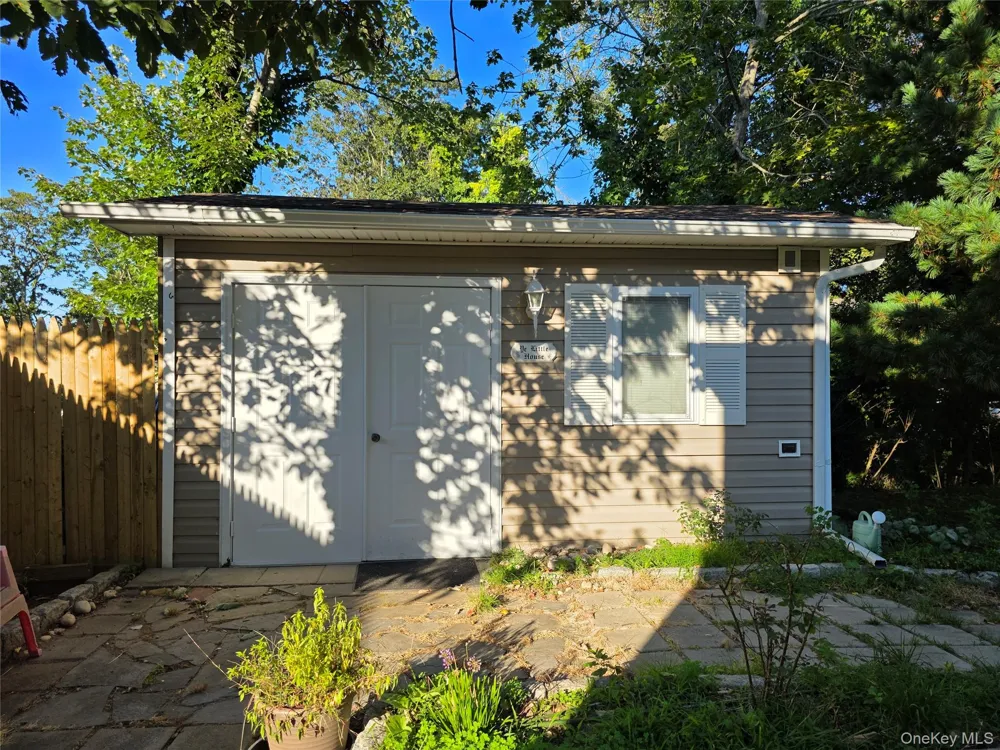 51 Aloma Road Rocky Point, NY 11778
