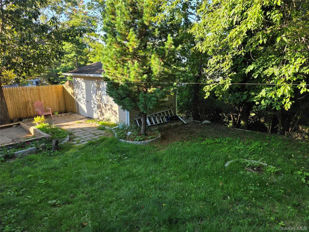51 Aloma Road Rocky Point, NY 11778