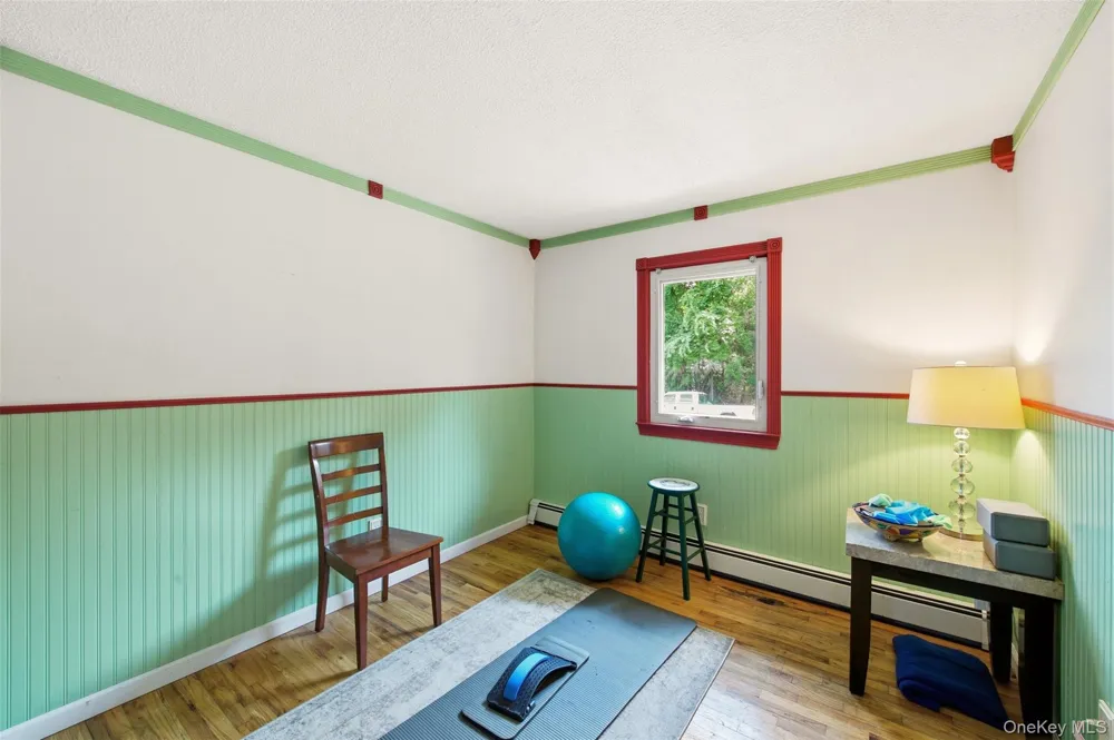 7 Tupelo Street Manorville, NY 11949