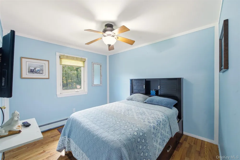 7 Tupelo Street Manorville, NY 11949
