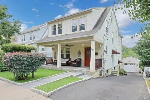 21 Anderson Avenue
