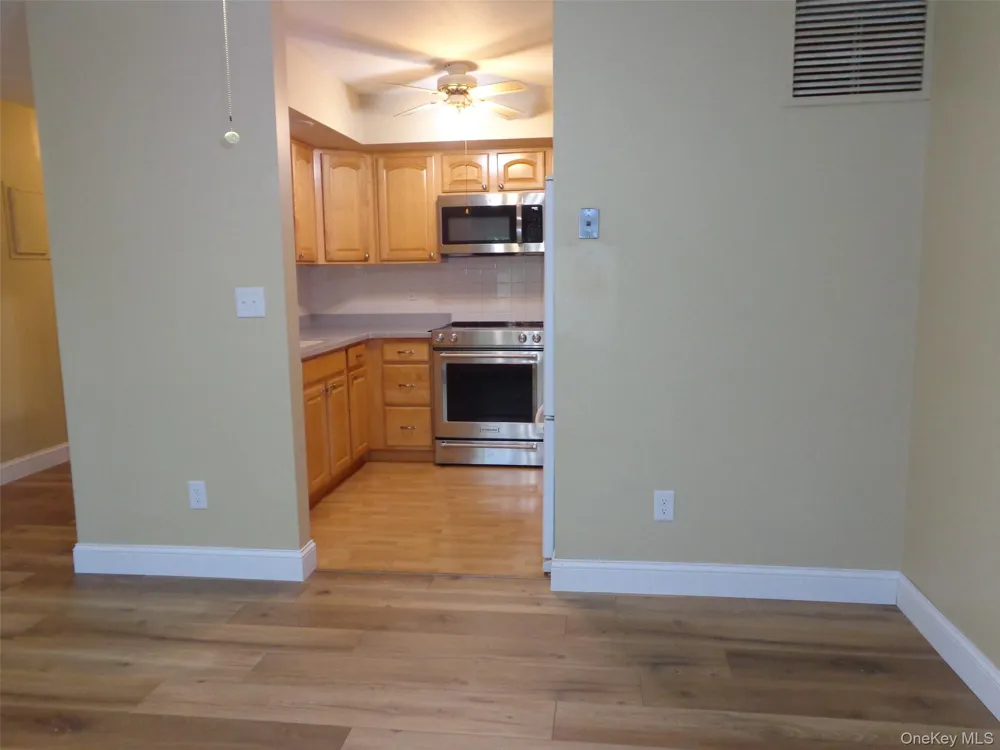 59 Kirby Close #D Yorktown Heights, NY 10598