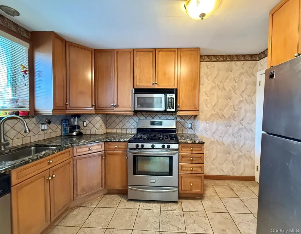 6354 77th Street Middle Village, NY 11379