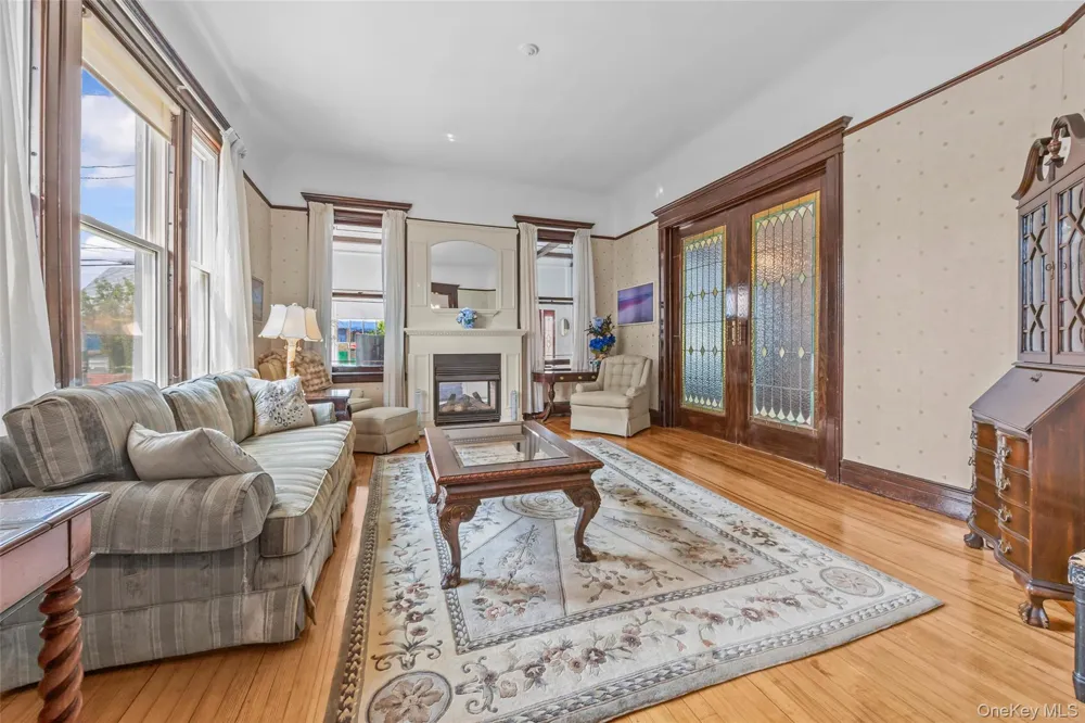 190 Beach 137th Street Belle Harbor, NY 11694