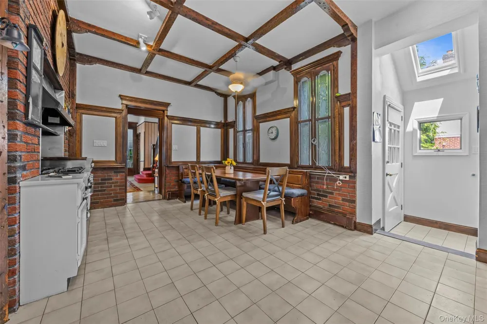190 Beach 137th Street Belle Harbor, NY 11694