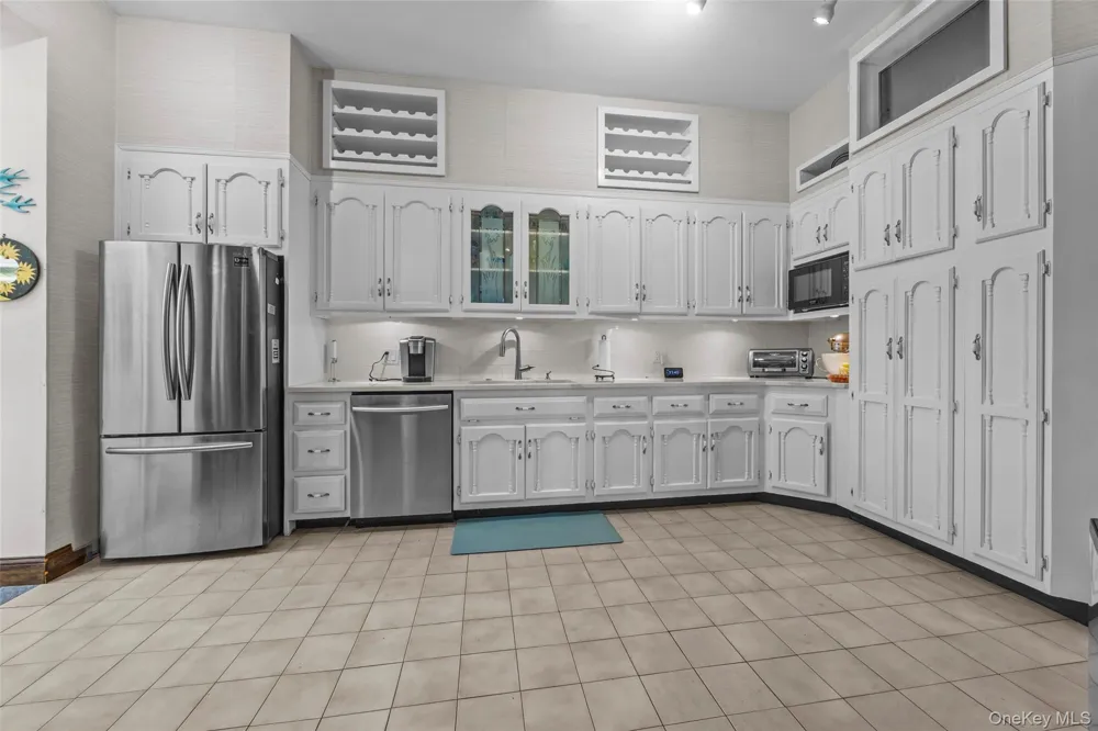 190 Beach 137th Street Belle Harbor, NY 11694