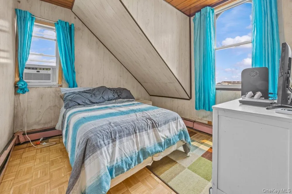 190 Beach 137th Street Belle Harbor, NY 11694