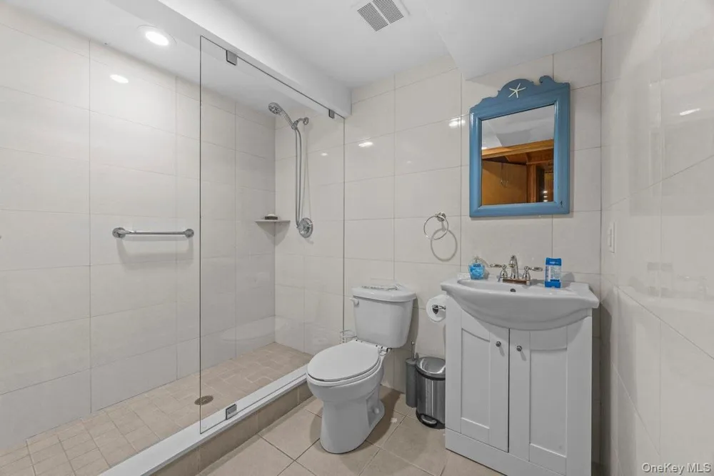 190 Beach 137th Street Belle Harbor, NY 11694