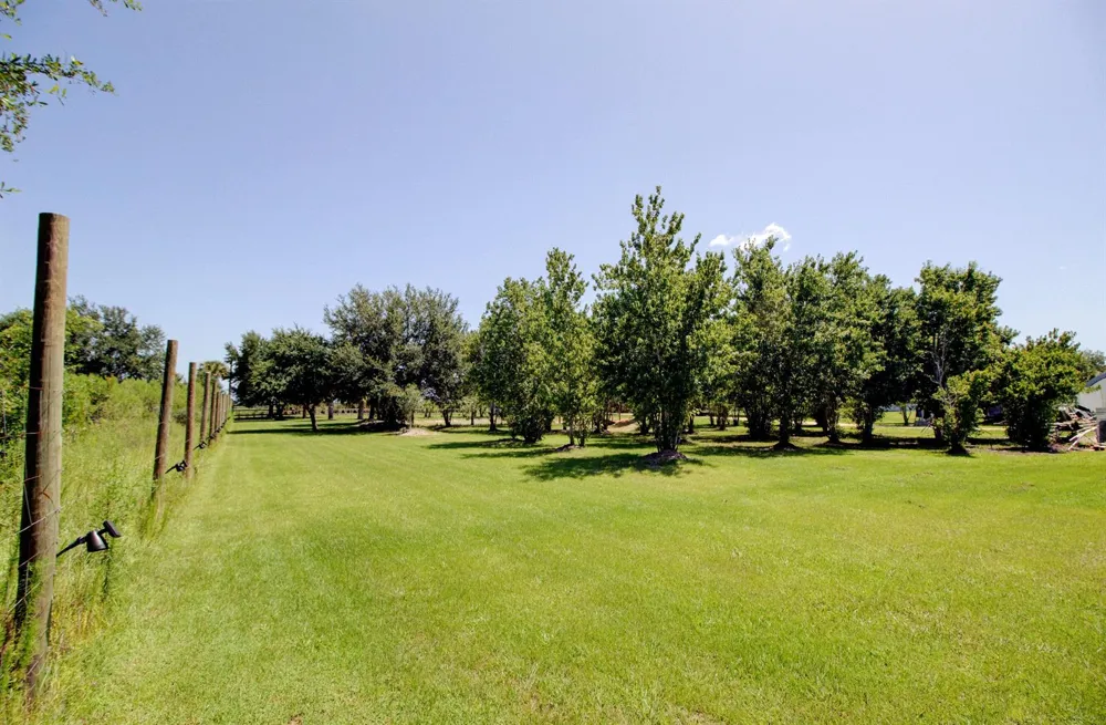 19034 NW 292ND STREET Okeechobee, FL 34972