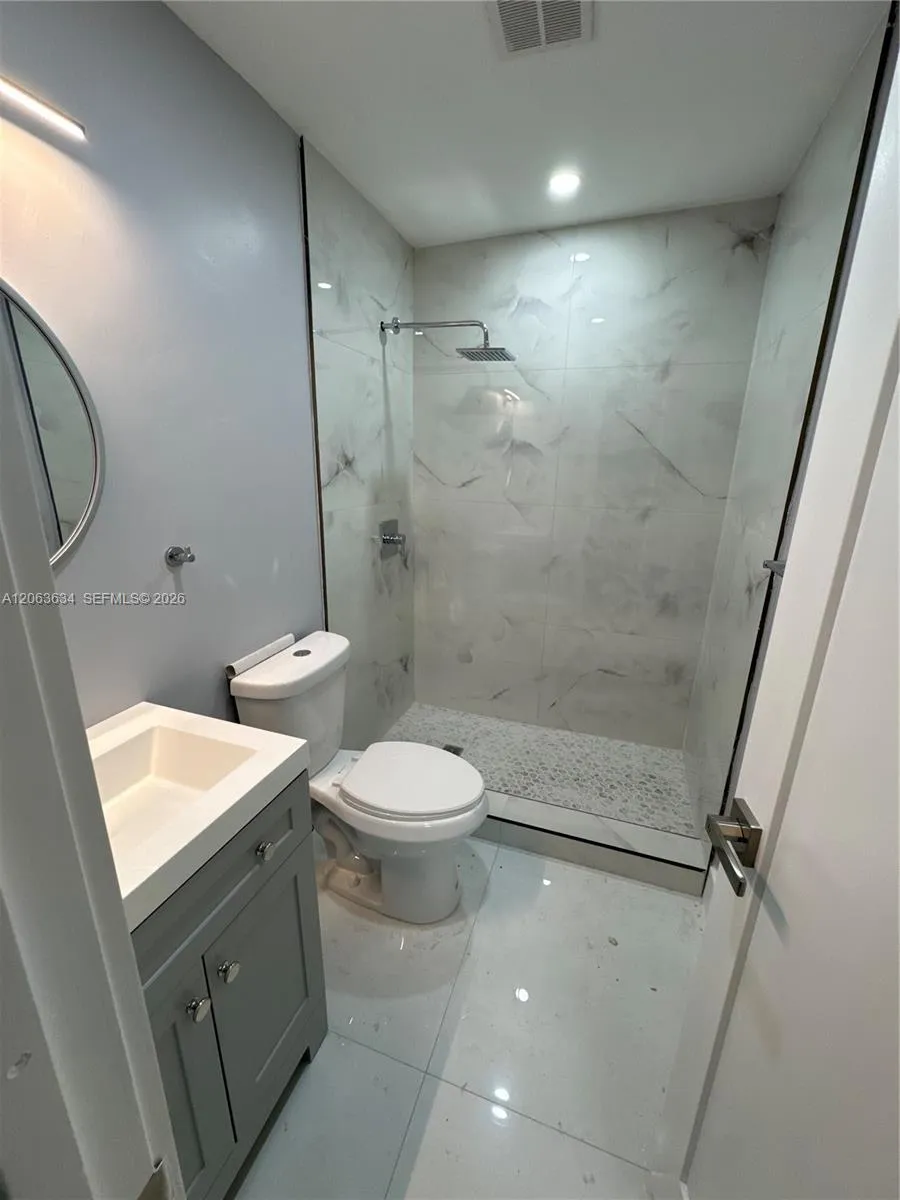 3020 NW 203rd Ln #3020 Miami Gardens, FL 33056