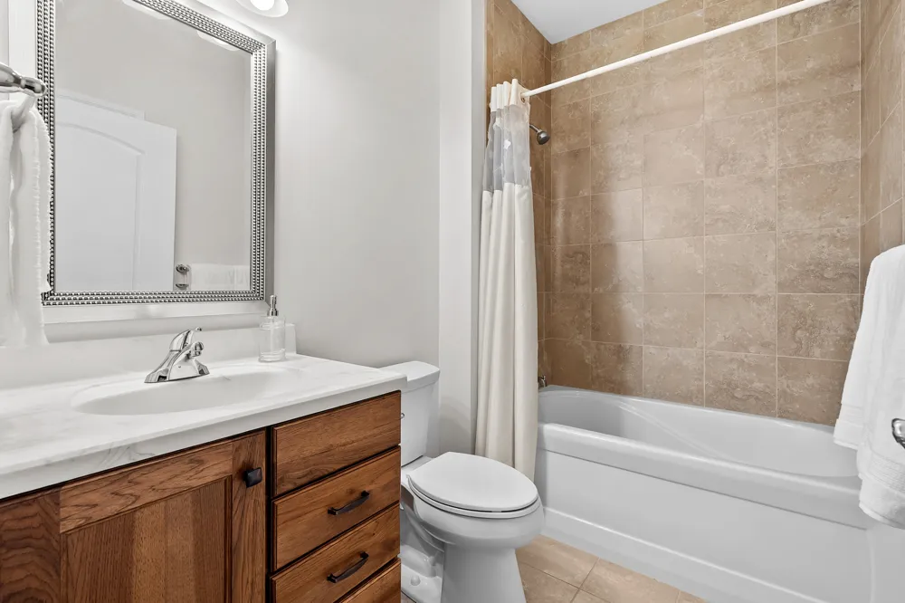 3625 Whicker Pointe Kalamazoo City, MI 49006