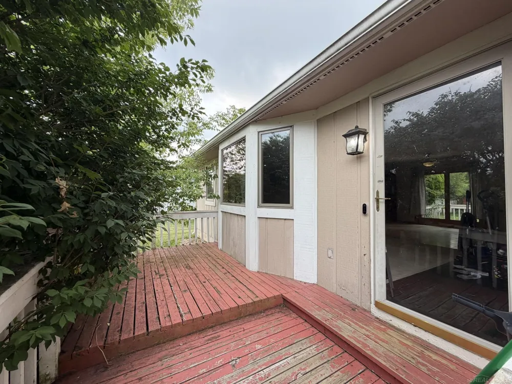 3090 Ripple Way White Lake Charter Township, MI 48383