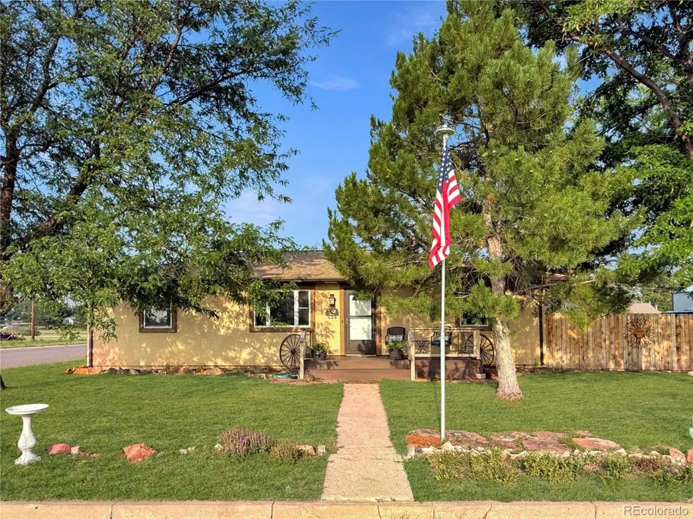 528 Julian Avenue Flagler, CO 80815