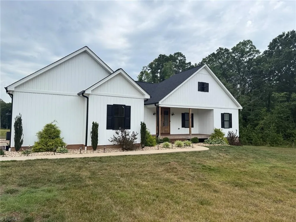 2498 Settle Bridge Road Stoneville, NC 27048