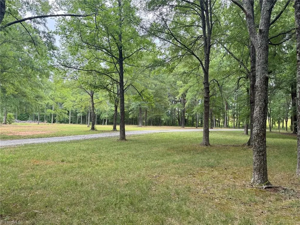 2498 Settle Bridge Road Stoneville, NC 27048