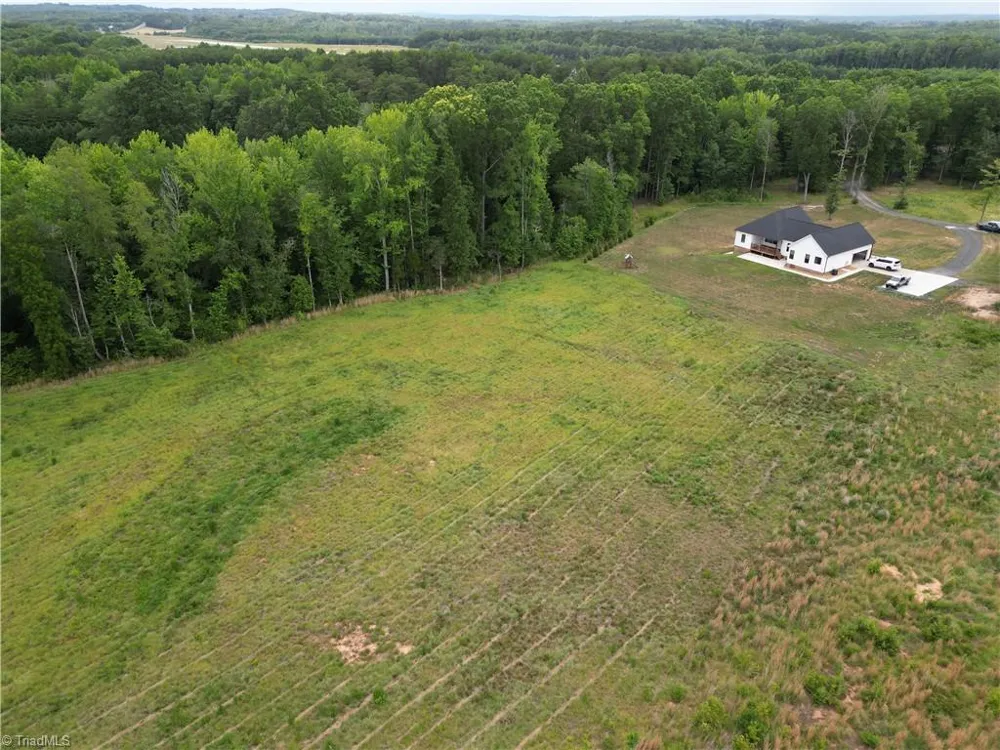 2498 Settle Bridge Road Stoneville, NC 27048
